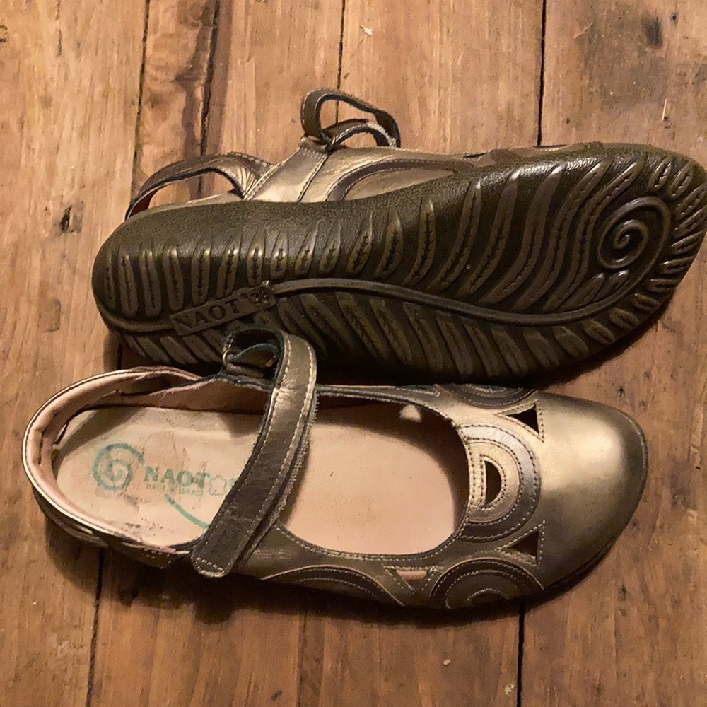 Summer dressy flats